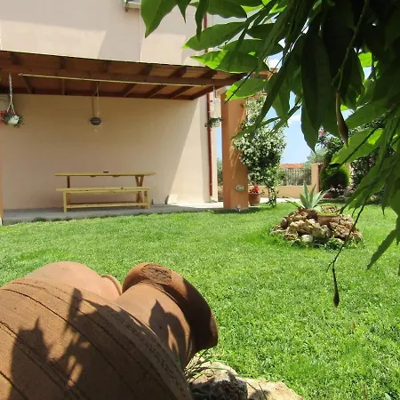 Olive Grove House アパート *