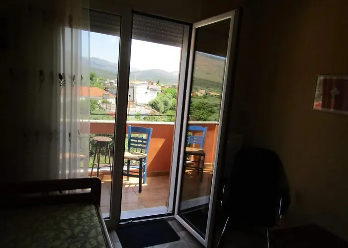 Olive Grove House